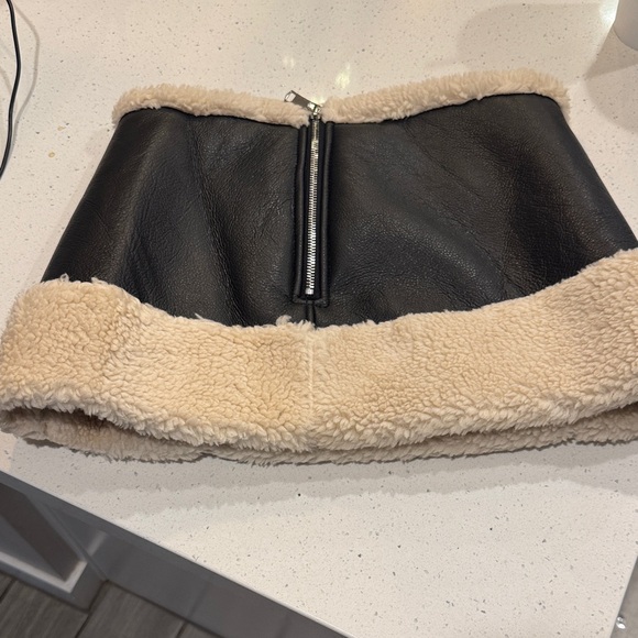 Black and Cream Mini Skirt with Buckle Accents - Picture 5 of 7